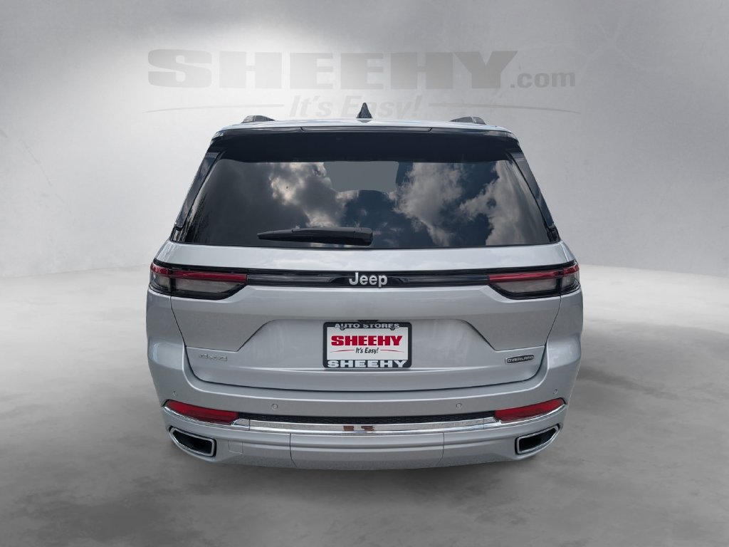 Used 2025 Silver Jeep Overland image 14