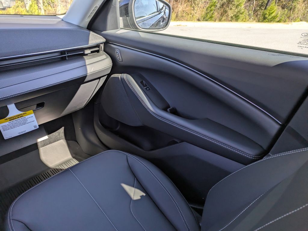 2026 Ford Mustang Mach-E Select