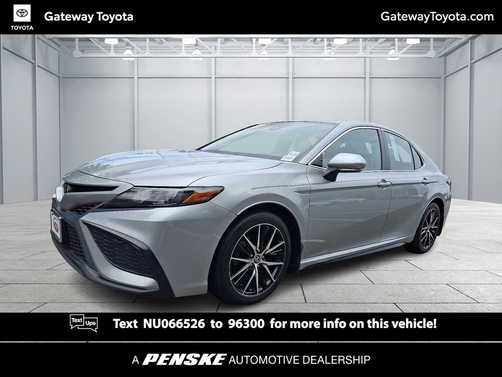 Thumbnail: 2022 Toyota Camry - 1