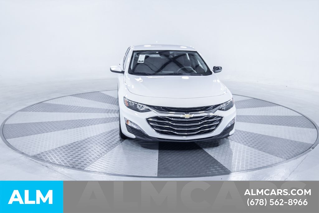 Used 2024 White Chevrolet LT image 15