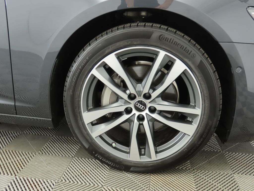 Thumbnail: 2022 Audi A6 - 32