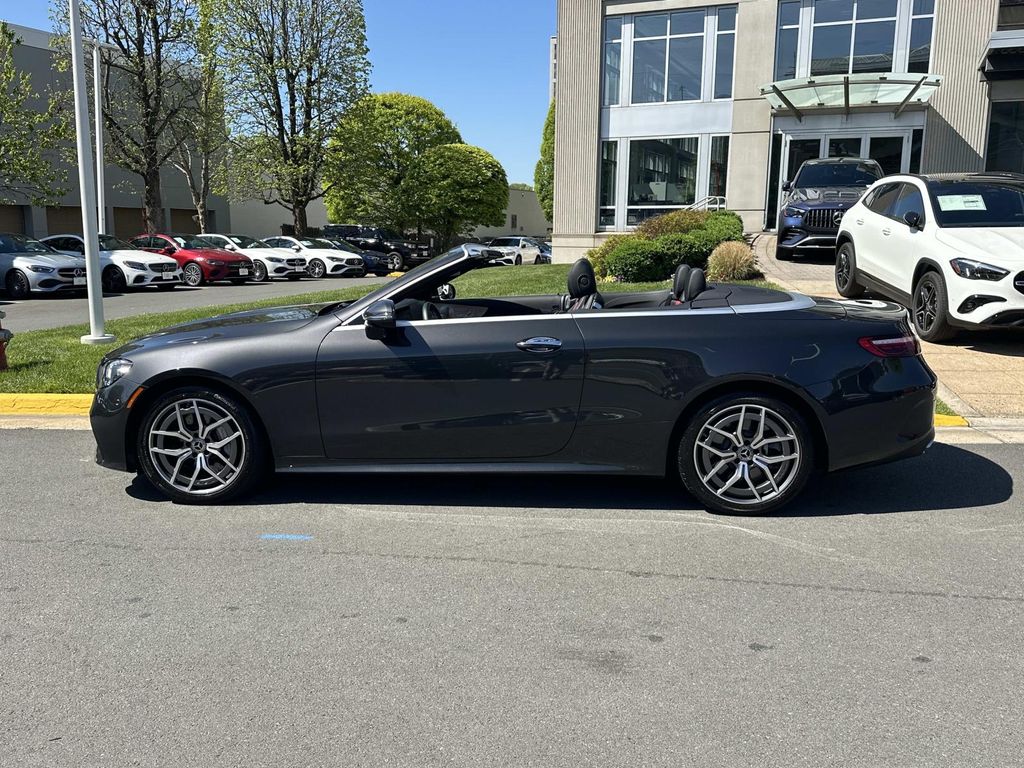 Thumbnail: 2023 Mercedes-Benz E-Class - 28