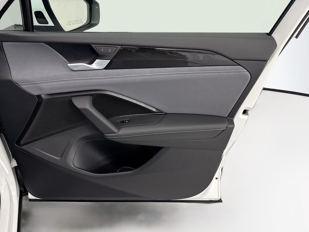 Thumbnail: 2026 Volkswagen Tiguan - 23