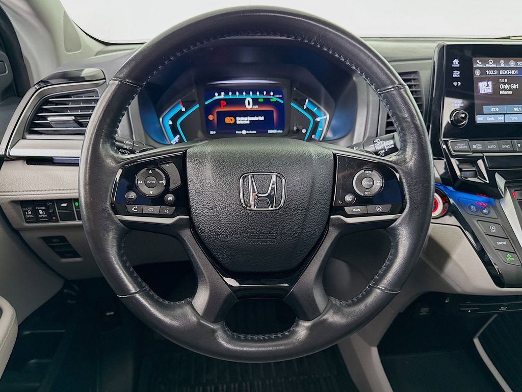 Thumbnail: 2018 Honda Odyssey - 11