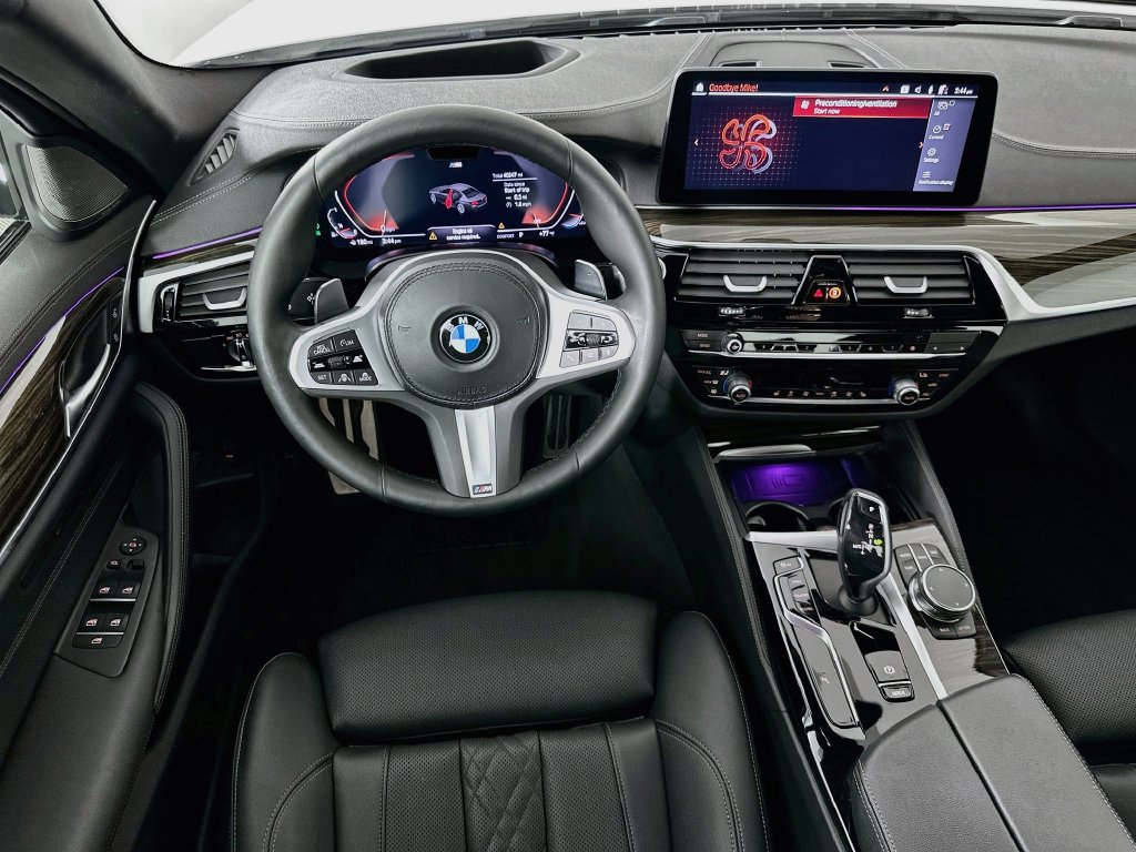 Thumbnail: 2023 BMW 5 Series - 23