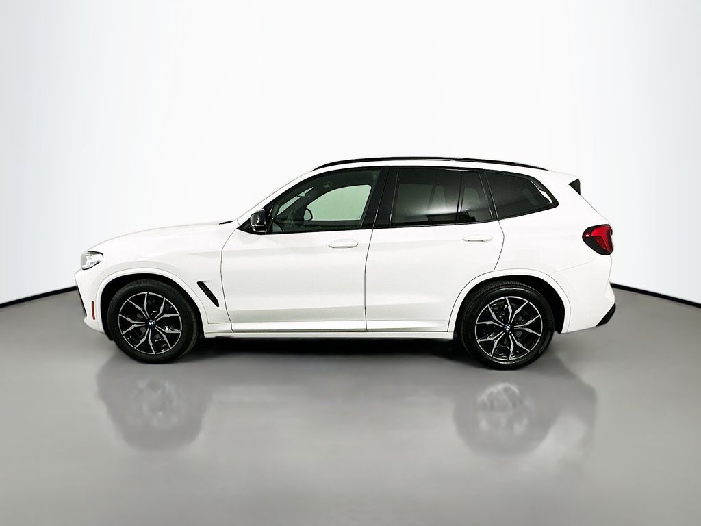 Thumbnail: 2022 BMW X3 - 8