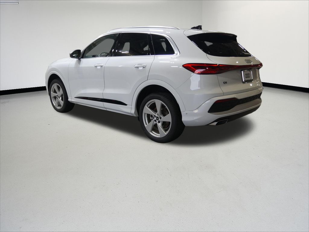 Thumbnail: 2025 Audi Q5 - 3