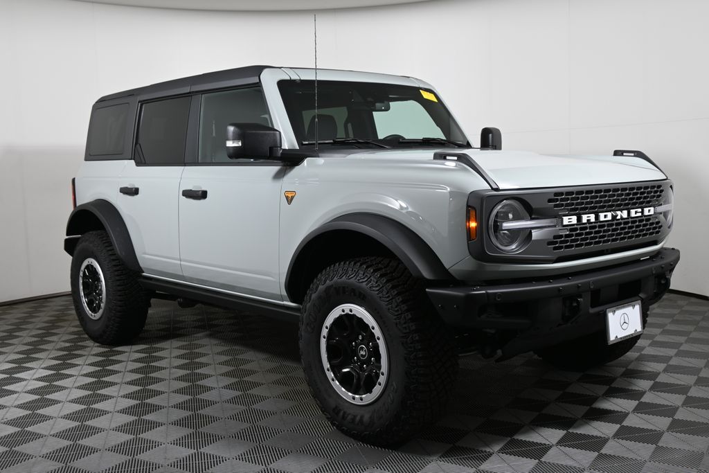 Thumbnail: 2024 Ford Bronco - 9