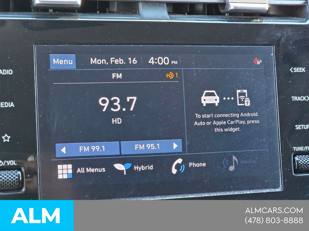 Used 2022 Black Hyundai Blue image 23