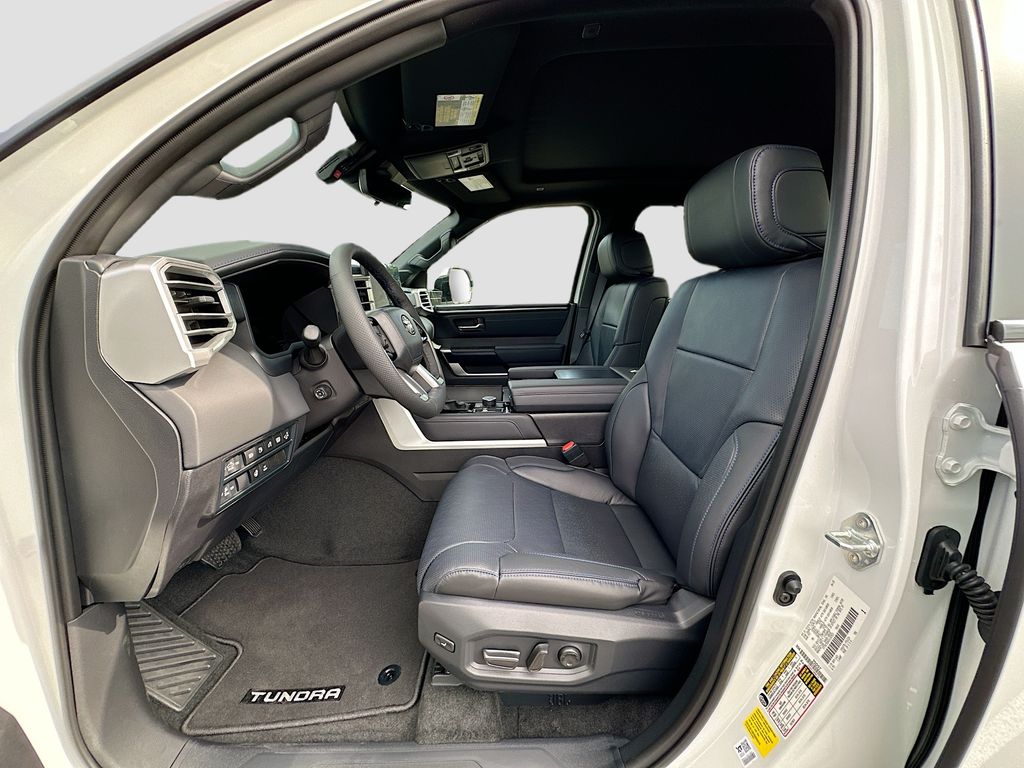 2025 Toyota Tundra Platinum 15