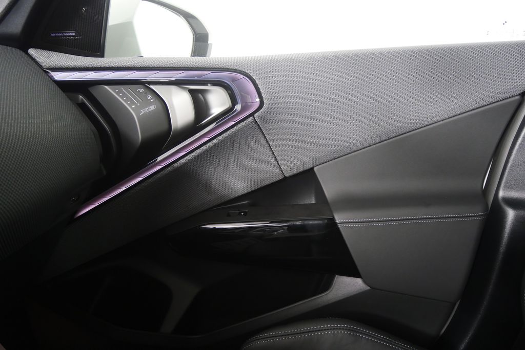 Thumbnail: 2026 BMW X3 - 24