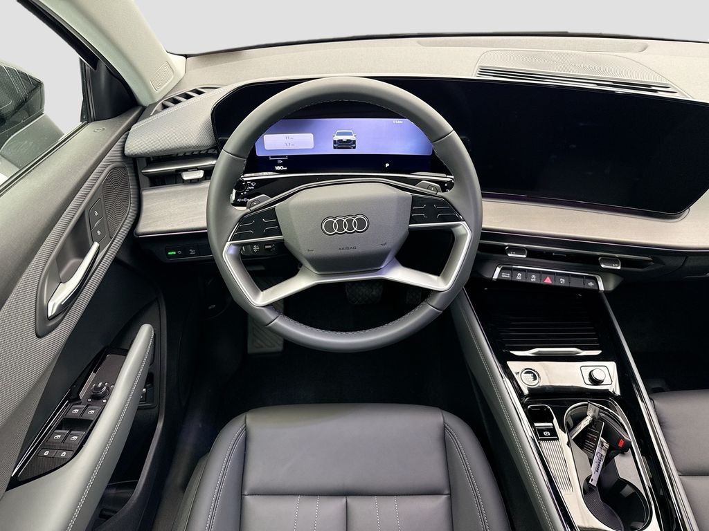 Thumbnail: 2026 Audi Q3 - 10