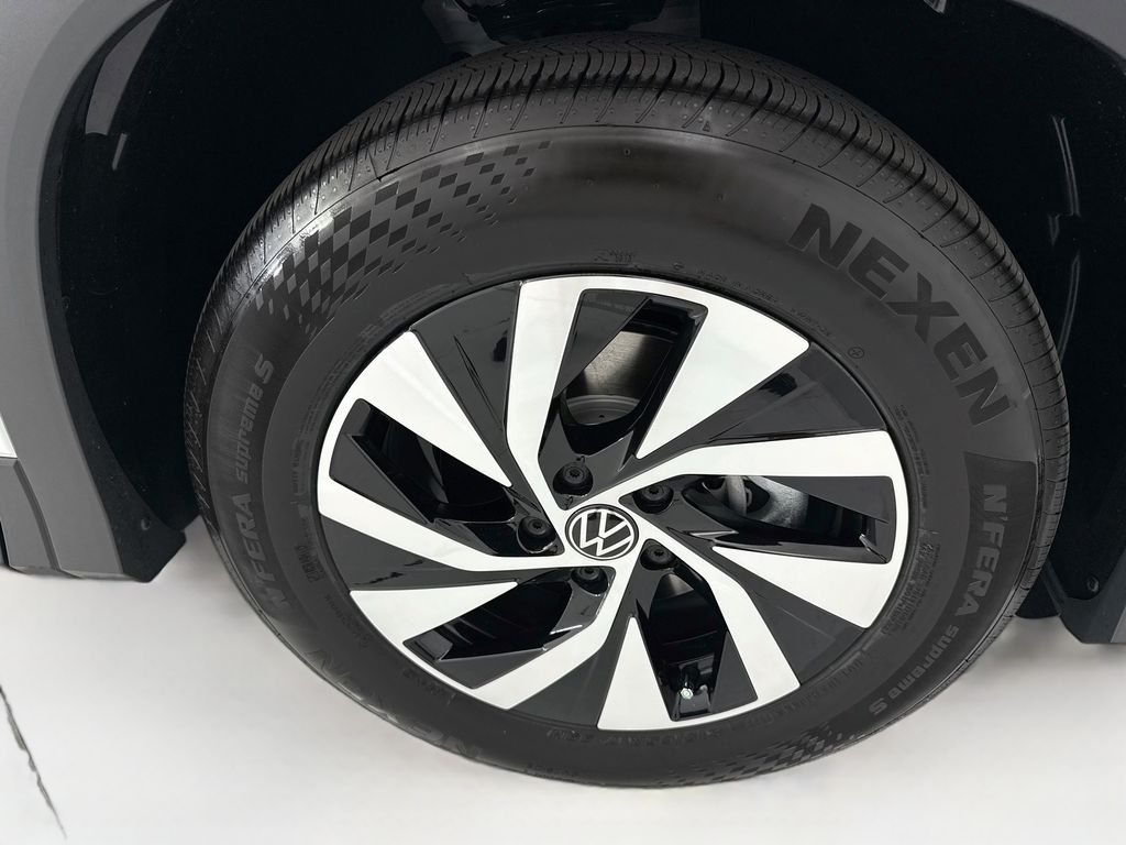 Thumbnail: 2026 Volkswagen Tiguan - 30