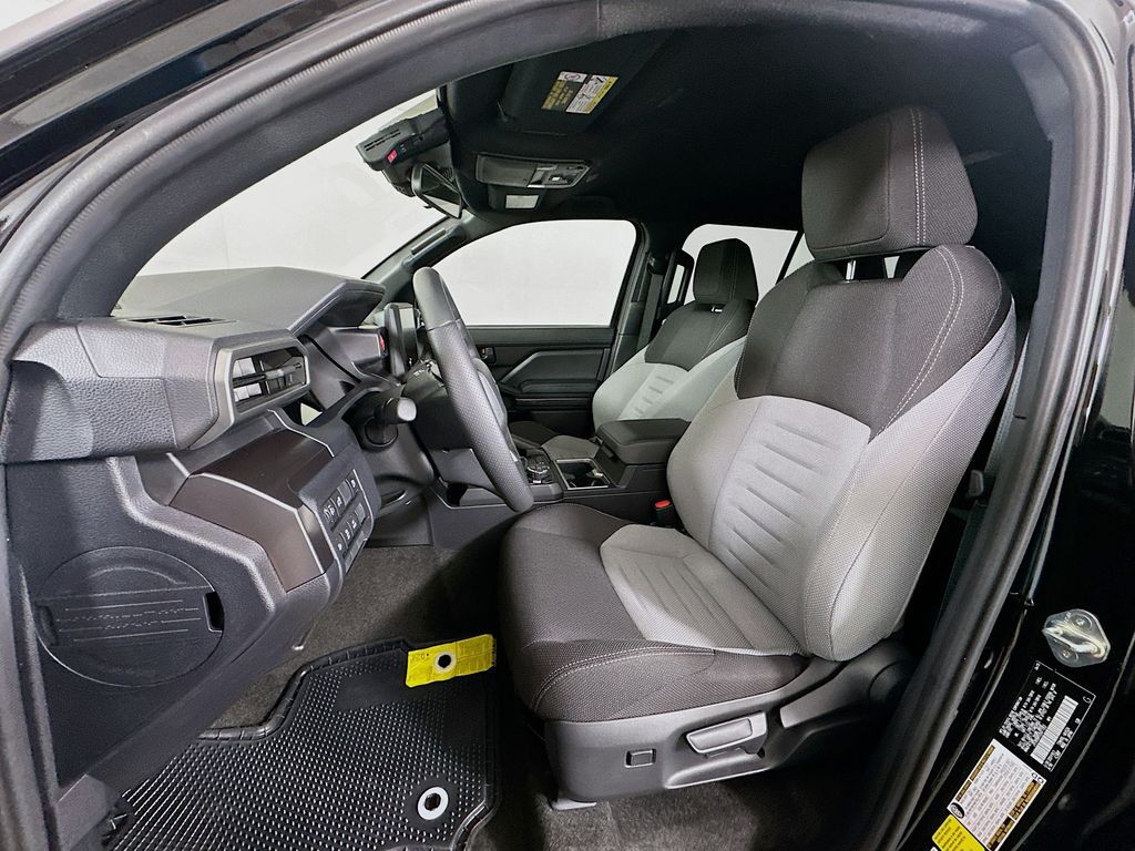 Thumbnail: 2025 Toyota 4Runner - 21