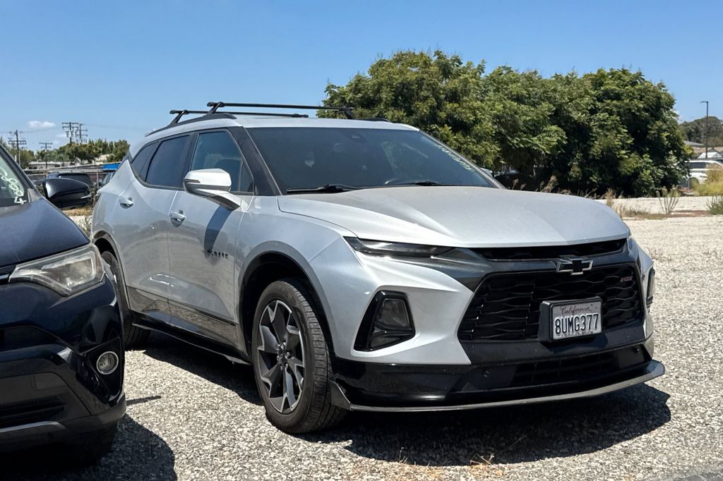 Used 2021 Silver Ice Metallic Chevrolet RS image 2