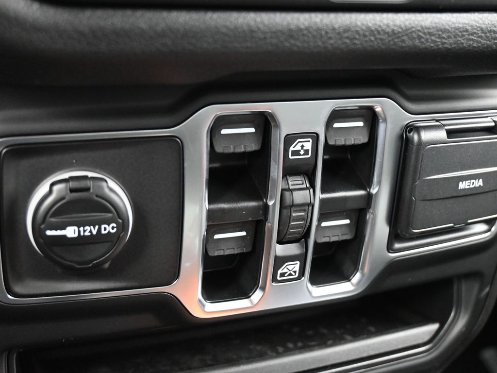 New 2026 Black Clearcoat Jeep Sport S image 20