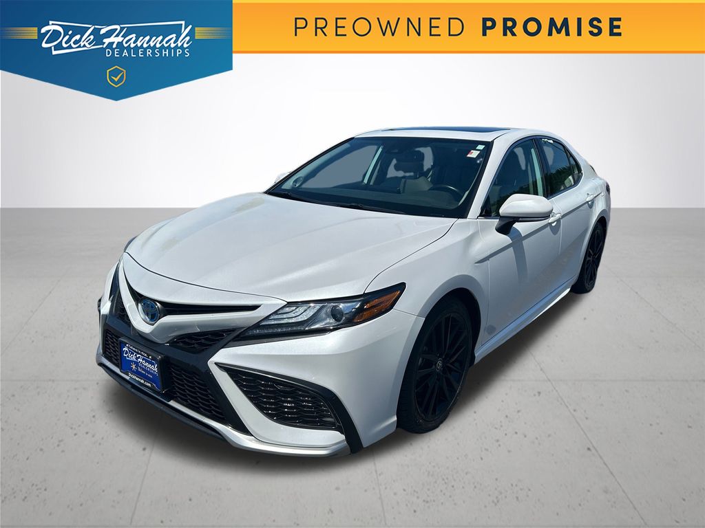 2023 Toyota Camry Hybrid XSE