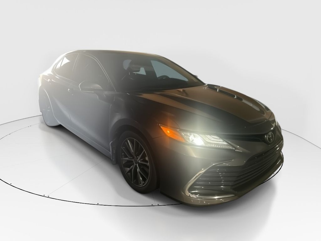  2021 Toyota Camry XLE FWD   