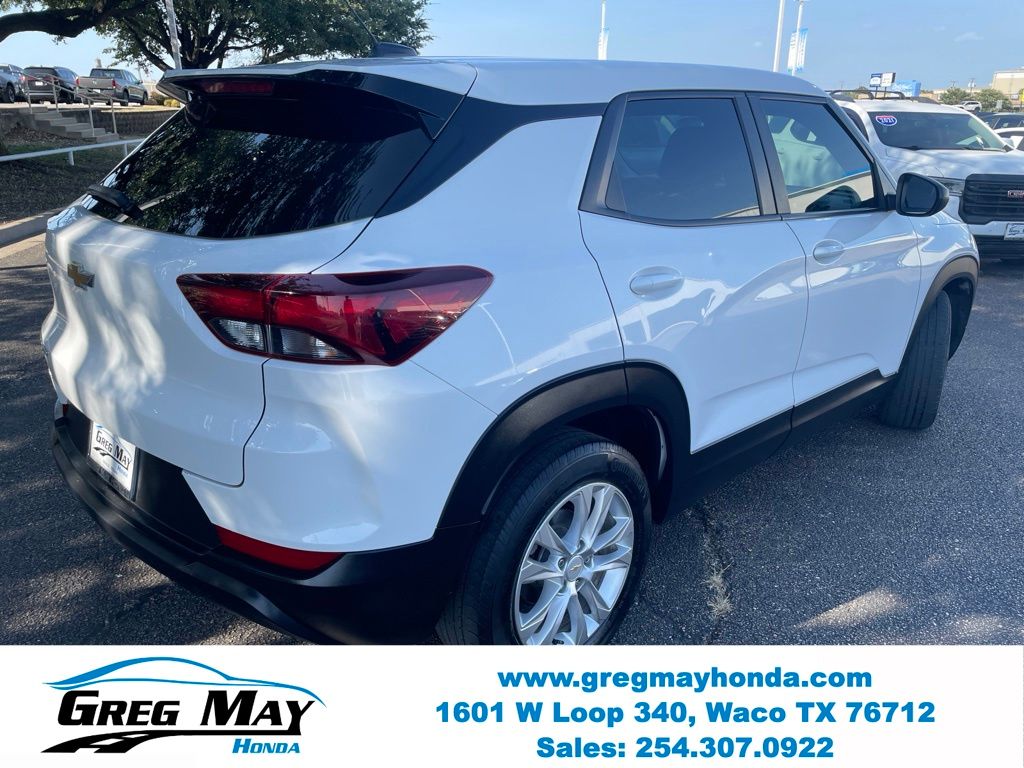 2023 Chevrolet TrailBlazer LS - 2