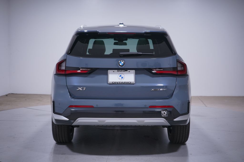 Thumbnail: 2026 BMW X1 - 5