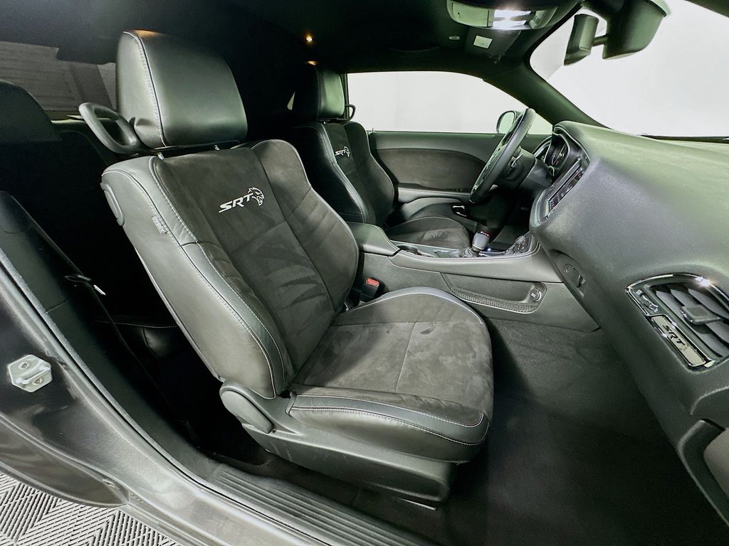 Thumbnail: 2019 Dodge Challenger - 27