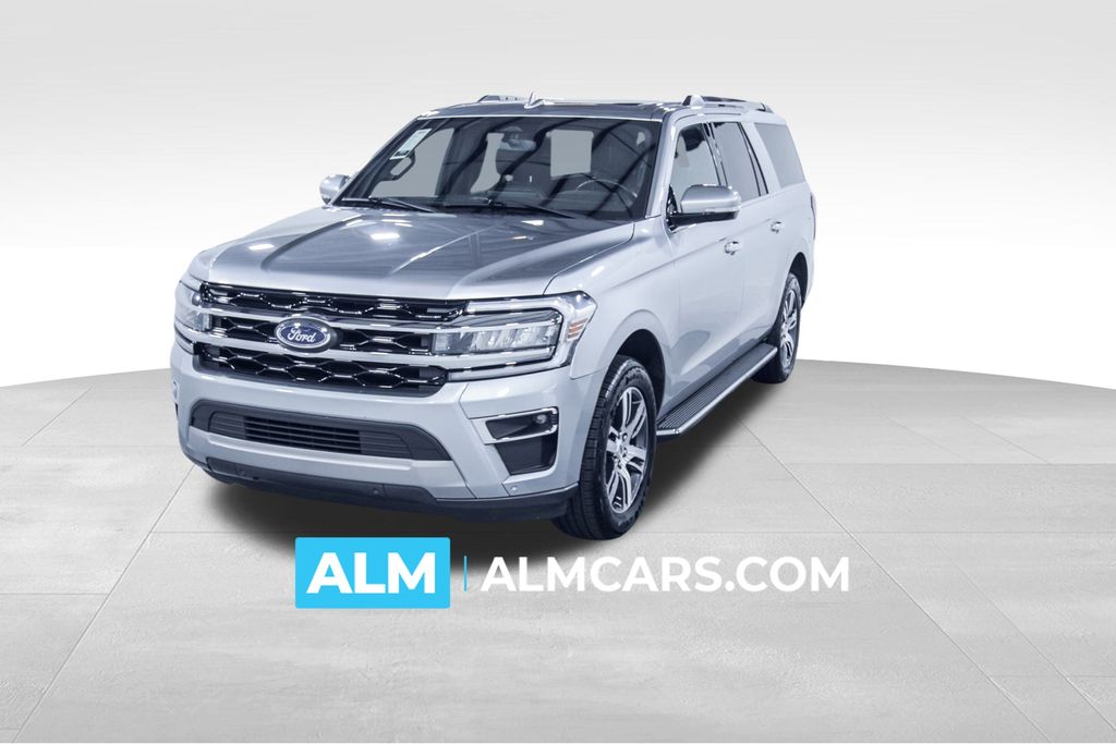 2023 Ford Expedition Limited's photo