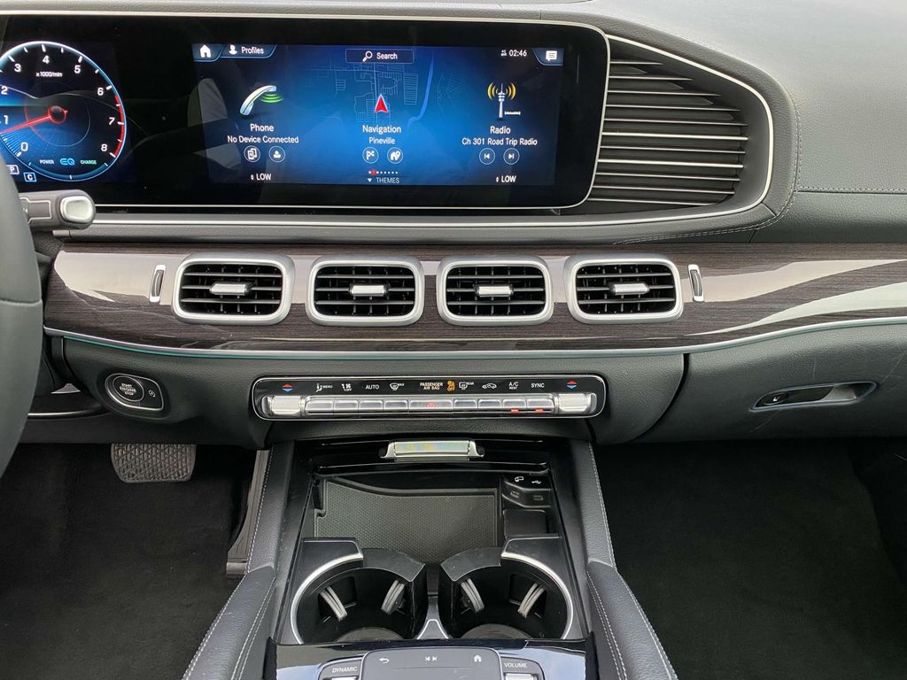 2022 Mercedes-Benz GLS 450 4MATIC 26