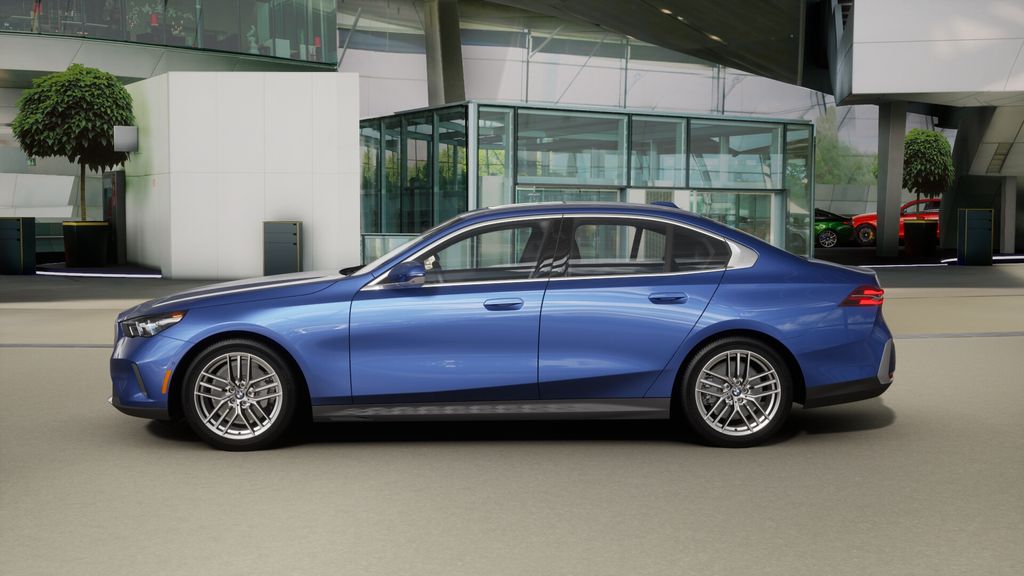 2025 BMW 5 Series 530i xDrive 4