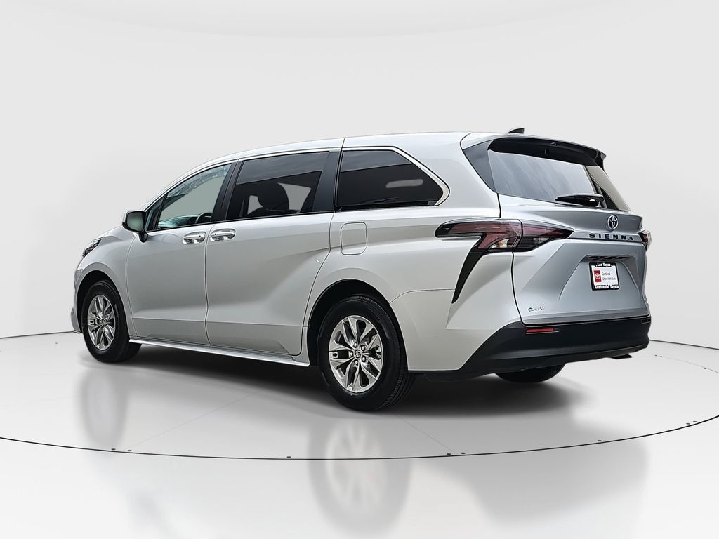 Used 2025 Toyota Sienna Van