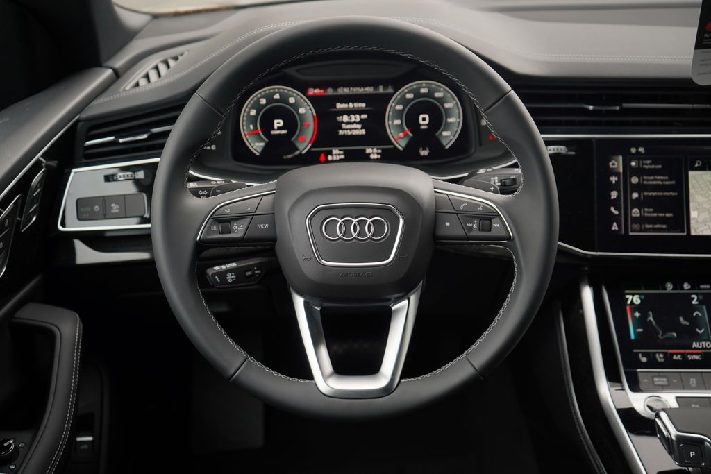 Thumbnail: 2025 Audi Q8 - 9
