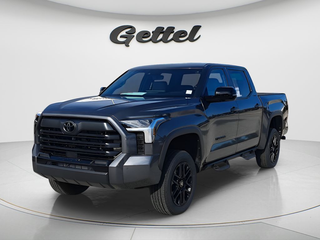New 2025 Toyota Tundra Limited 4D CrewMax in #L283075 | Gettel