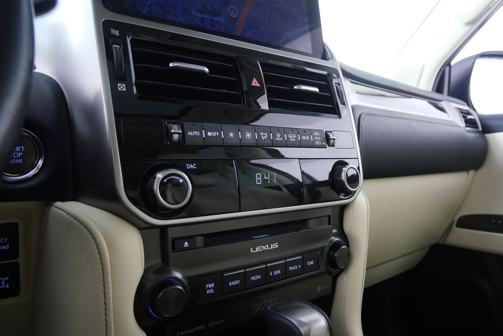 2023 Lexus GX 460 26