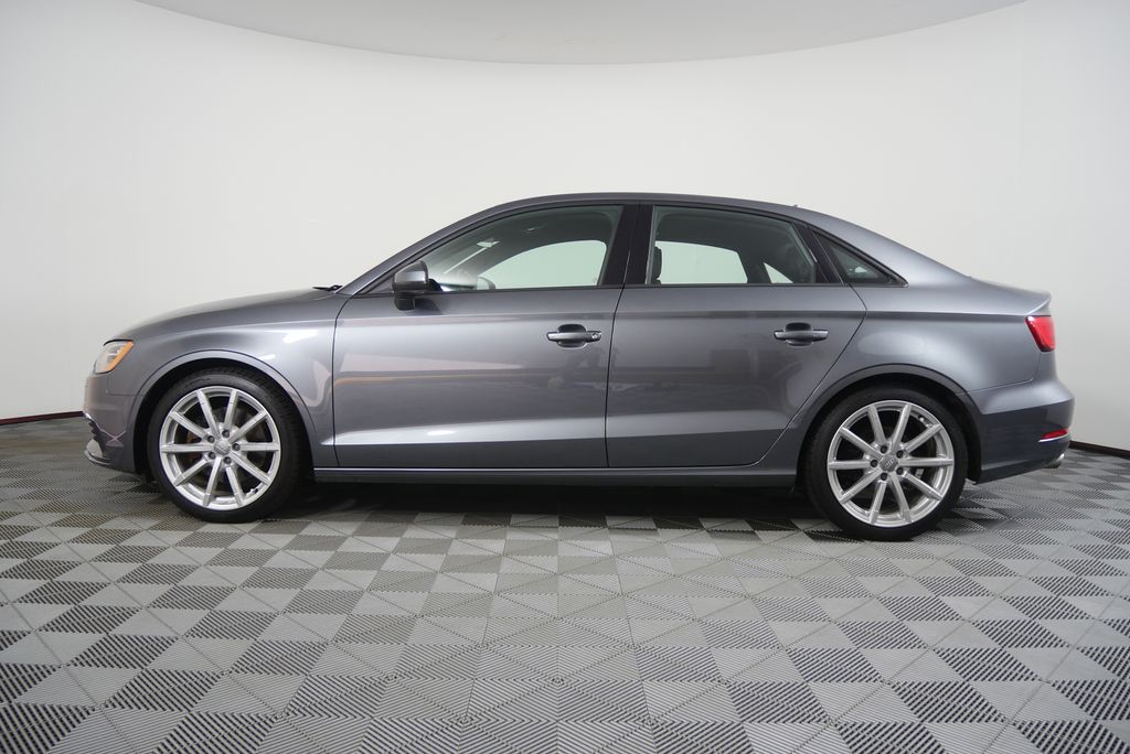 Thumbnail: 2016 Audi A3 - 6