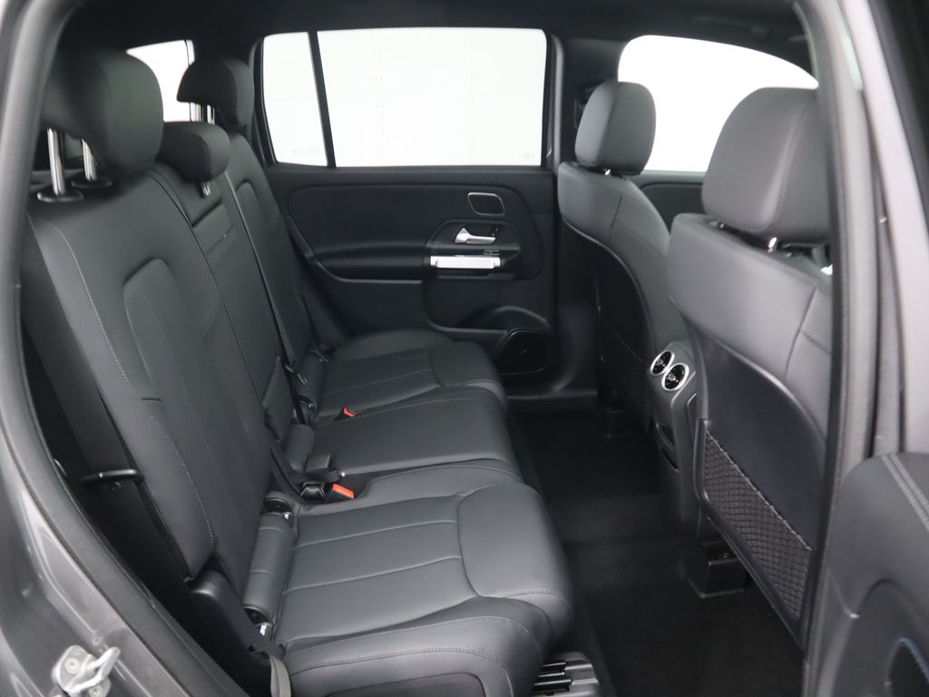 Thumbnail: 2025 Mercedes-Benz GLB - 24