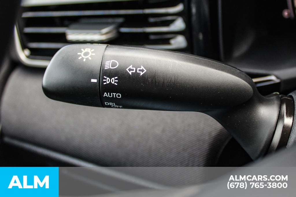 Used 2025 Silver Toyota LE image 27