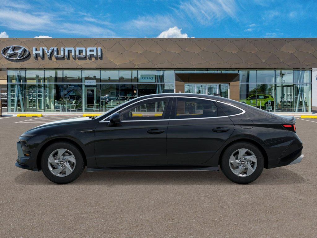Thumbnail: 2026 Hyundai Sonata - 3