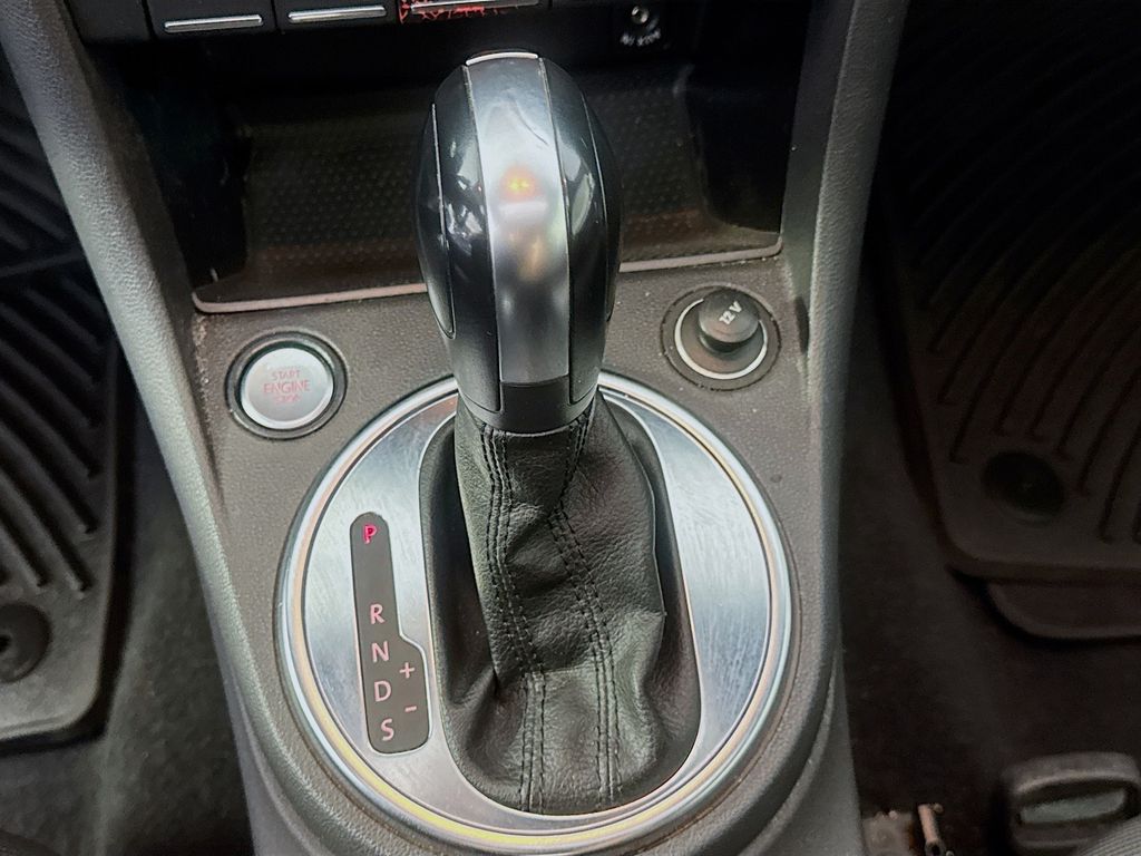 Used Car 2013 Volkswagen Beetle  2.5l For Sale Under $12,000 In Austin, Texas