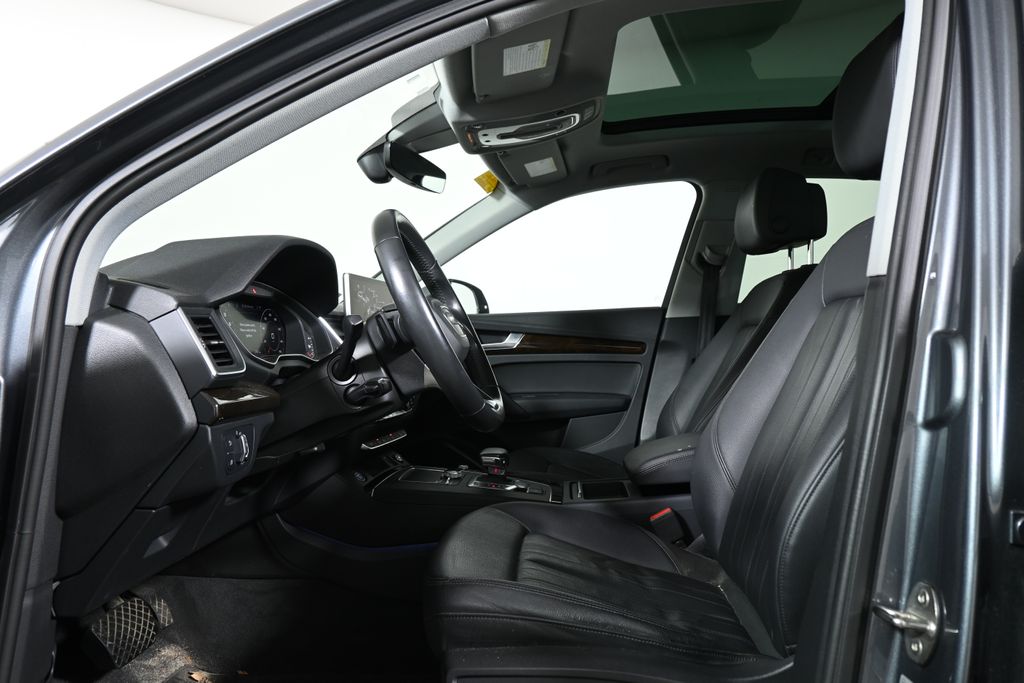 Thumbnail: 2018 Audi Q5 - 3