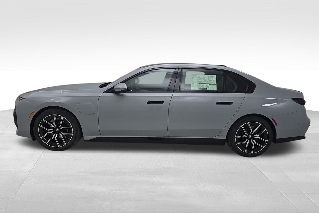 2026 Bmw 750e 750e xDrive photo 5