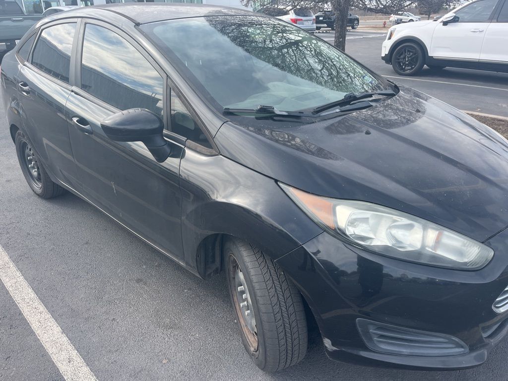 Thumbnail: 2015 Ford Fiesta - 3