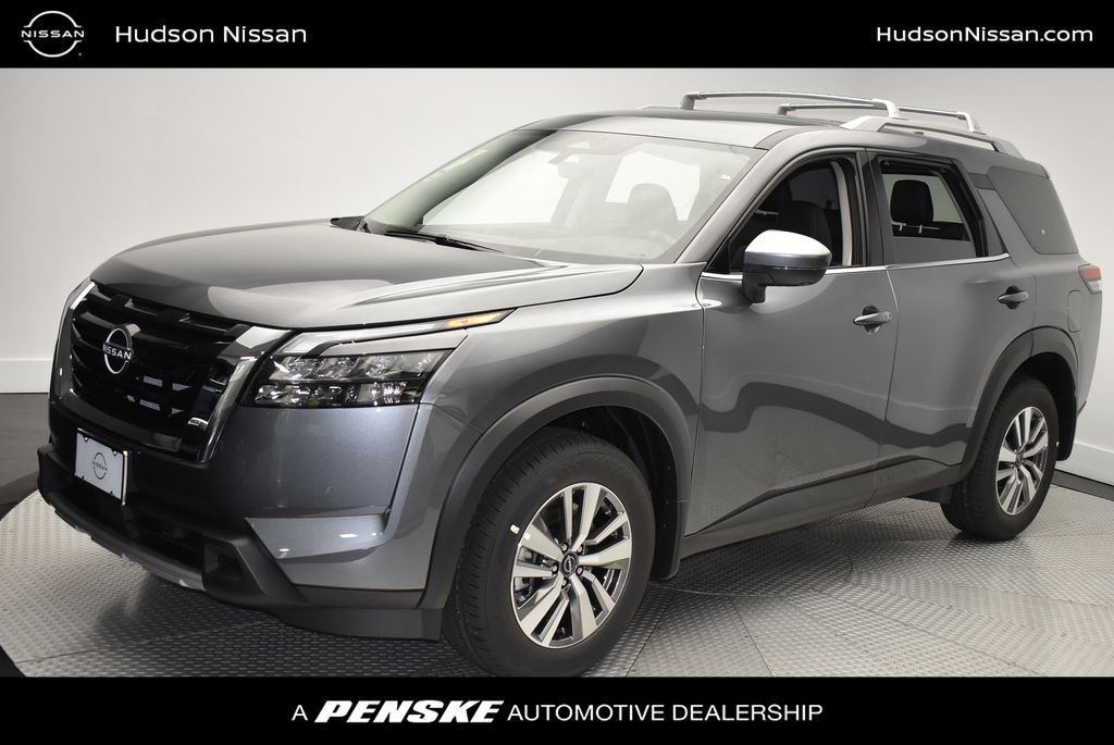 Thumbnail: 2025 Nissan Pathfinder - 1