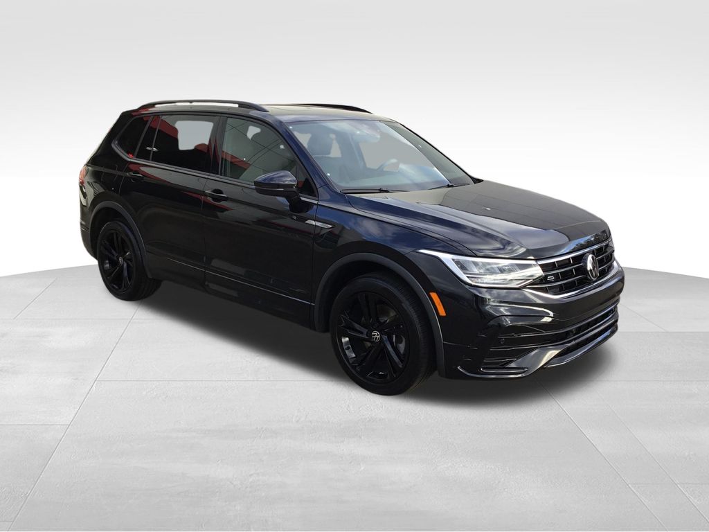Thumbnail: 2024 Volkswagen Tiguan - 7