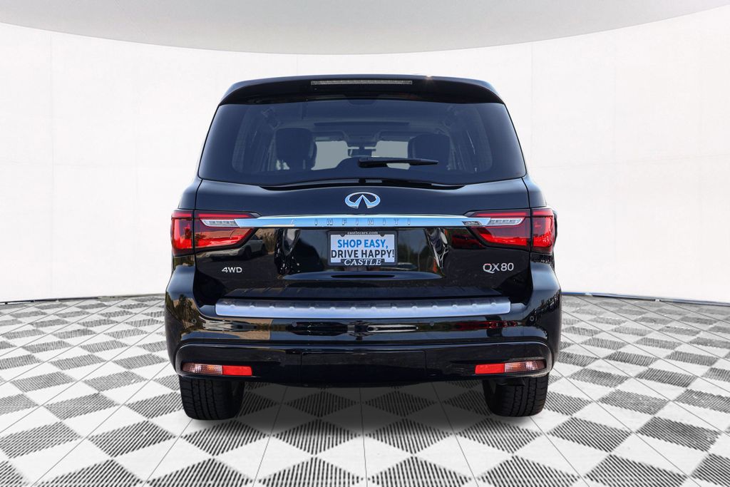 2020 INFINITI QX80 LUXE 10