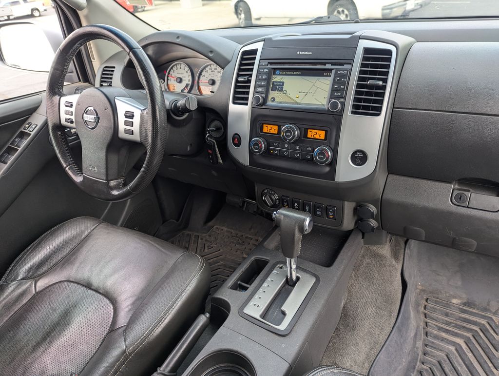 2014 Nissan Frontier PRO-4X 33