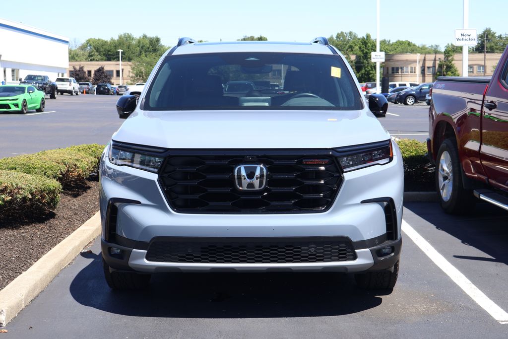 Thumbnail: 2025 Honda Pilot - 2