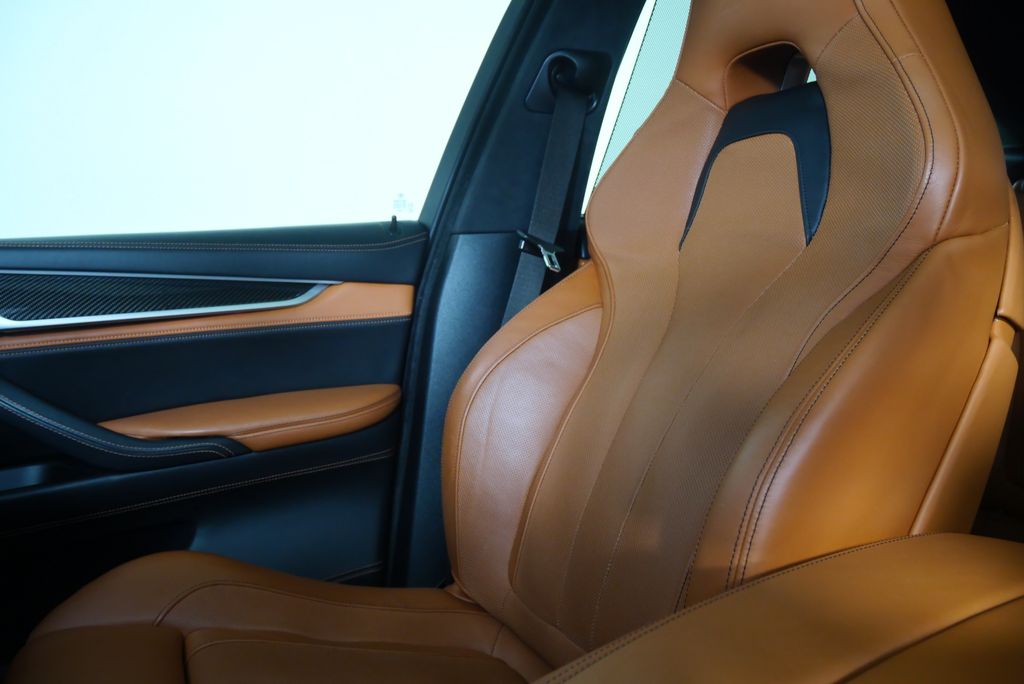 Thumbnail: 2017 BMW X6 - 25