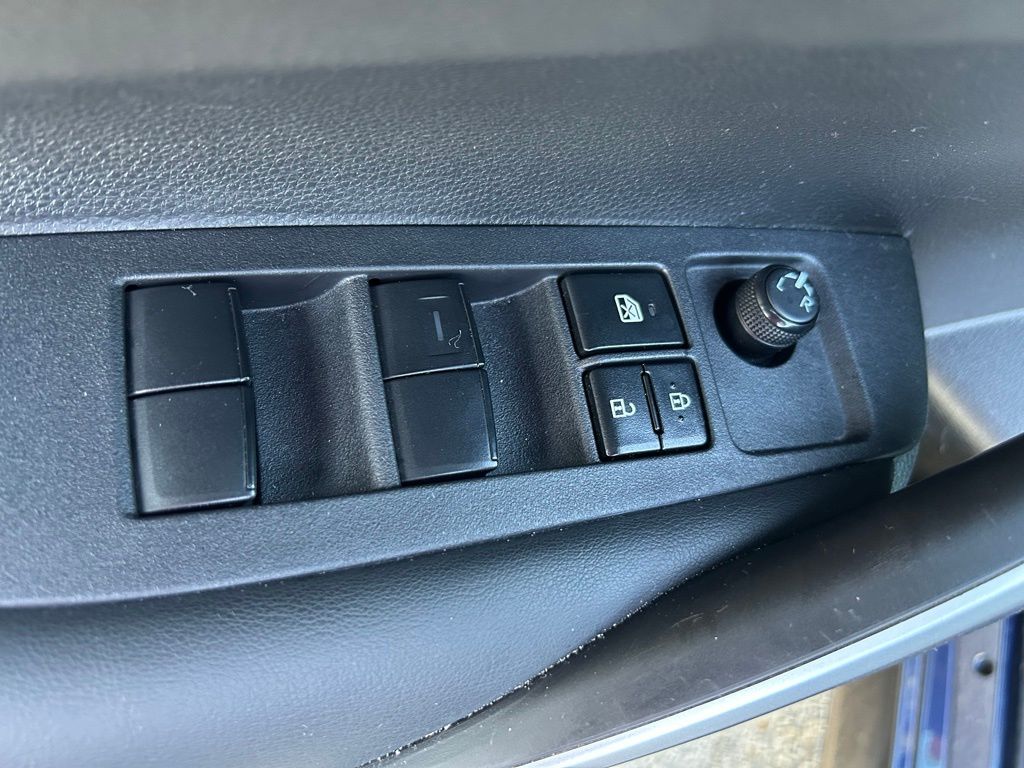 Thumbnail: 2024 Toyota Corolla - 16