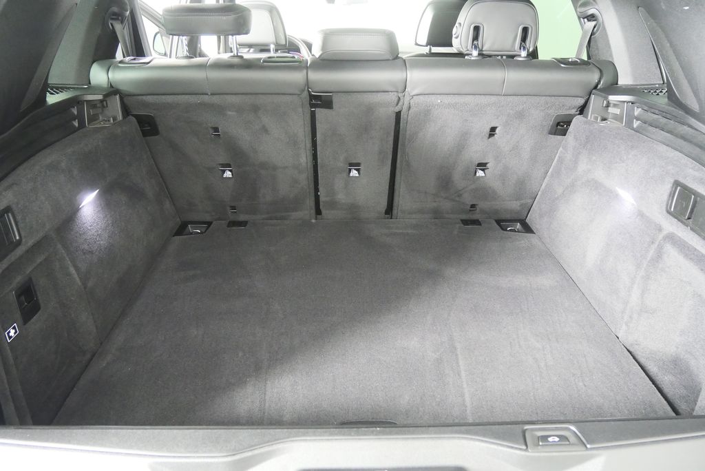 Thumbnail: 2023 BMW X5 - 16