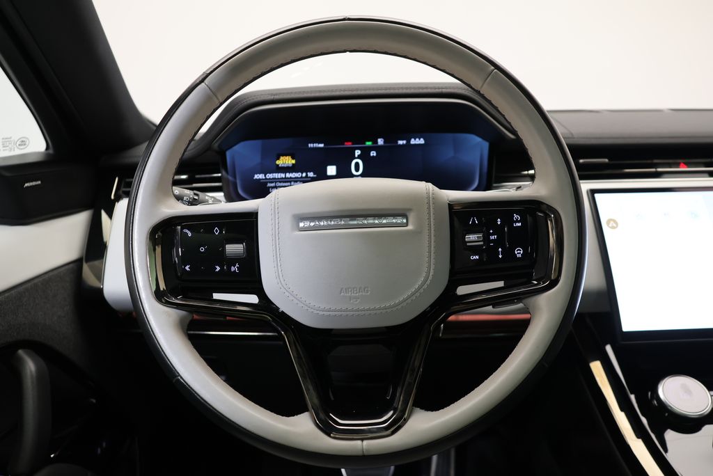 Thumbnail: 2023 Land Rover Range Rover Sport - 17
