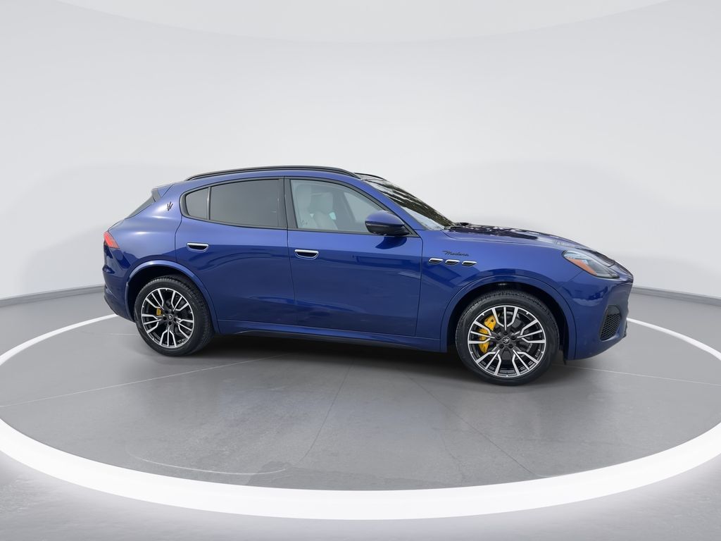 Thumbnail: 2023 Maserati Grecale - 9